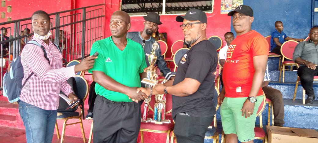 Sports enthusiast Edwin Kai donates awards to ISSA