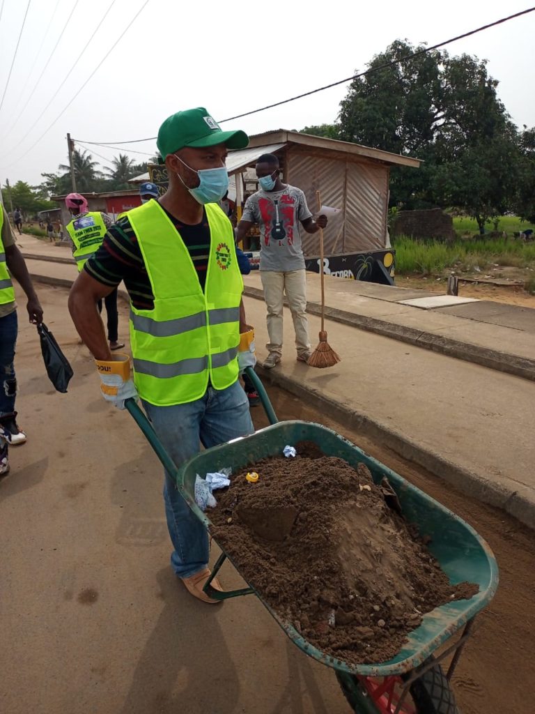 Team Tweh embark on clean up exercise in District #15