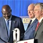 Pres. Weah Receives Int’l Peace and Sports Award